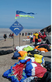 Patillos XC launch during yearly FAI paragliding competition, Iquique, Chile