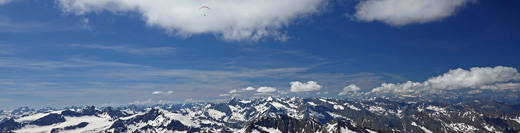 Antofaya XC Camp 2019, Paragliding toward the main spine of the Alps, South Tyrol, Italy.